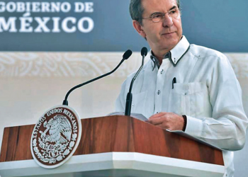 La SEP, al rescate de Salinas Pliego