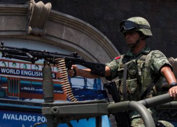 AMLO da la razón a Calderón y Peña con decreto militarizador: Álvarez Icaza