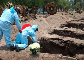 Las actas sobre el número real de muertos con COVID-19 en CDMX