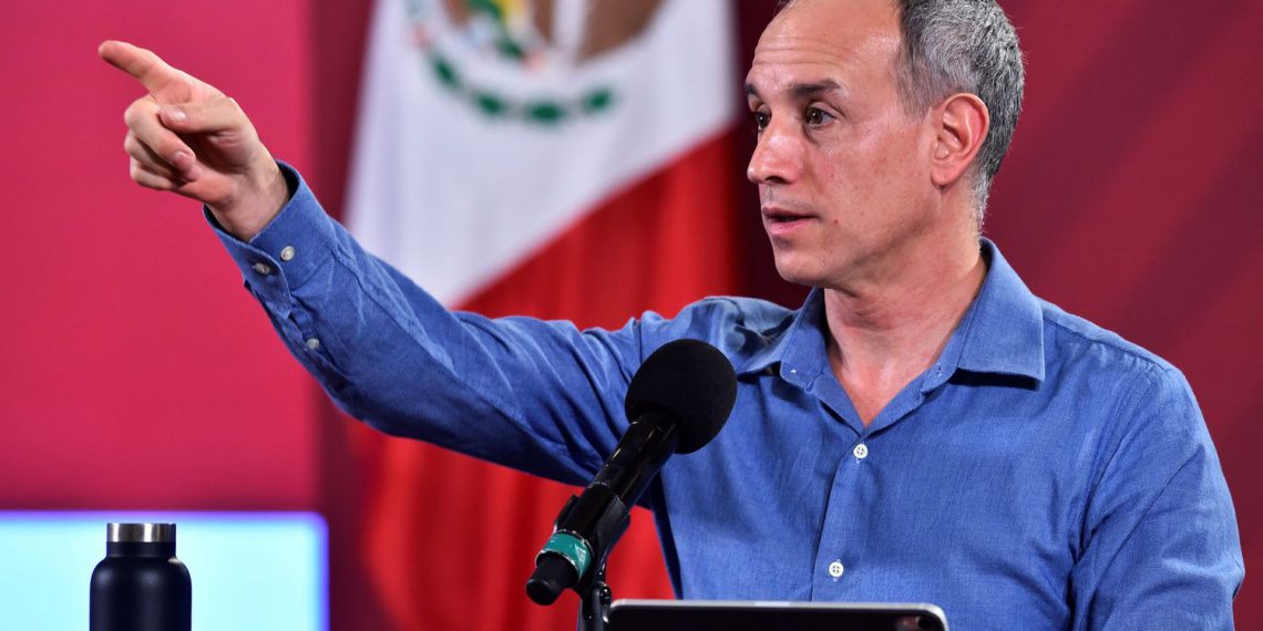 Los erráticos análisis de la pandemia en México desgastan la imagen de un Gobierno que se resiste a la autocrítica