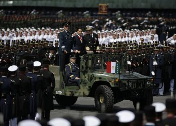 El Ejército mexicano desvió a una empresa fantasma casi 15 millones de dólares que eran para comprar armamento militar