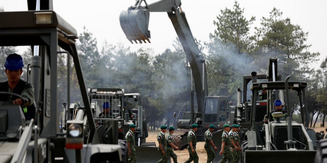 El poder del Ejército como agente económico lastra el crecimiento de uno de los motores de México