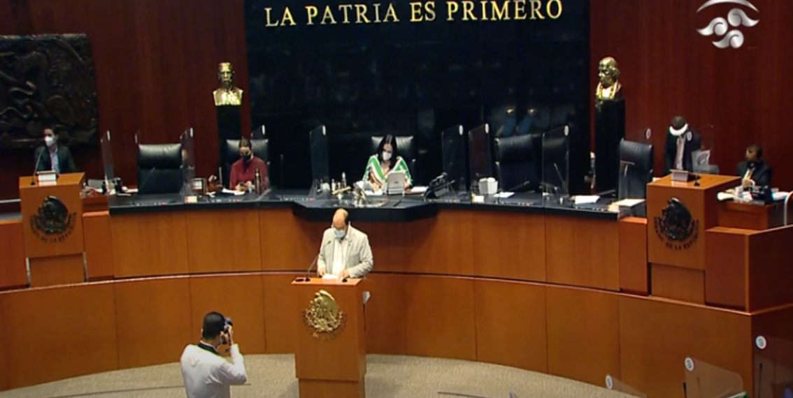 Advierto sobre la preocupante militarización del país.