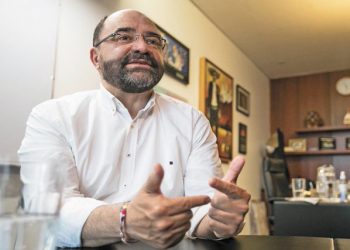 Falta un pacto de estado para atacar la pandemia