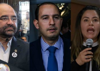 Oposición critica risa de AMLO sobre la nota acerca de las masacres en 2020