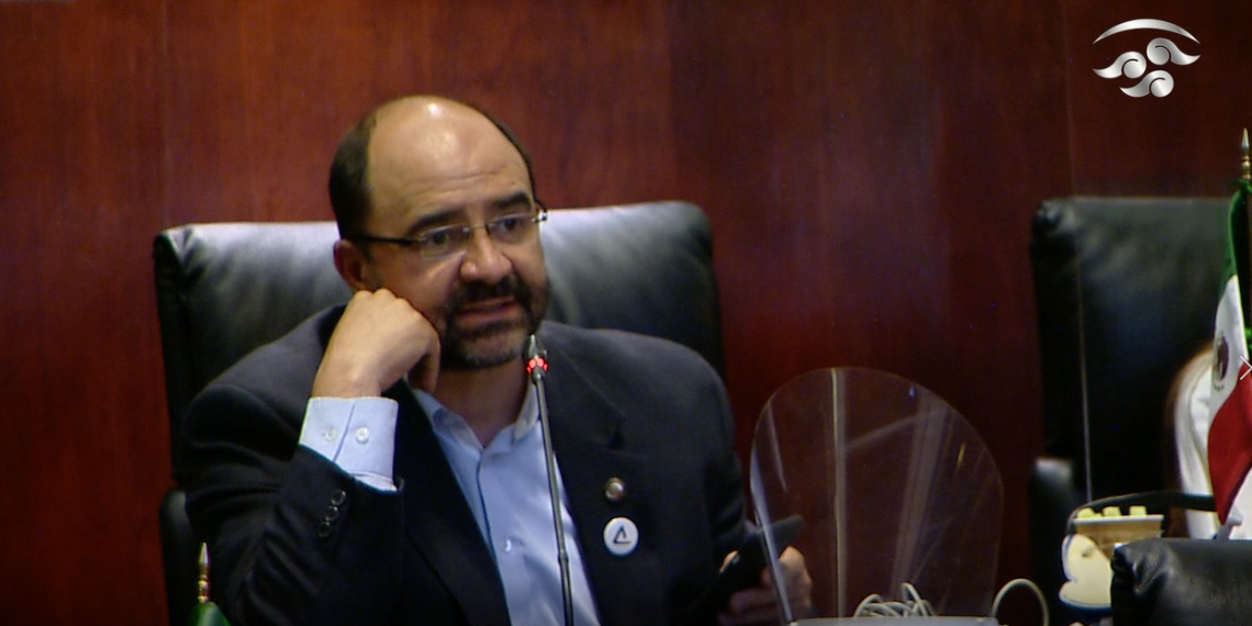 Homenaje al Dr. Alfredo Rustrián Azamar, ejemplar luchador por el derecho a la salud.