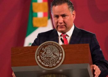 Investiga UIF a diputado del PVEM, anuncia Santiago Nieto