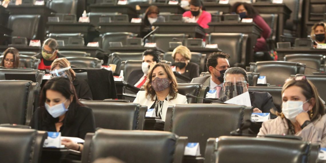 Senado aprueba la extinción de fideicomisos; «es un día triste», dice la oposición