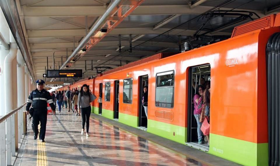 Estalla disputa por L12 del Metro.