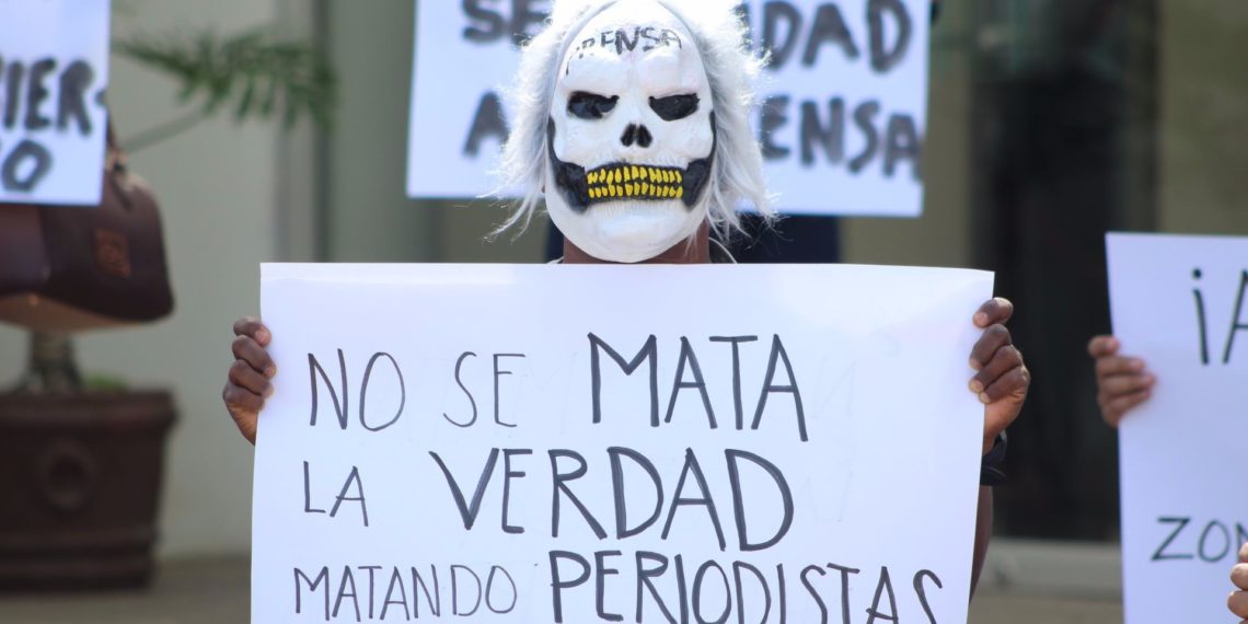 ‘Vivimos con miedo’: en 2021 se agrede a un periodista cada 12 horas en México