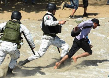 ¡ALTO A LA VIOLENCIA CONTRA REFUGIADOS Y MIGRANTES! ¡NO A LA INSTALACIÓN DE CAMPOS DE REFUGIADOS EN MÉXICO! Firma petición