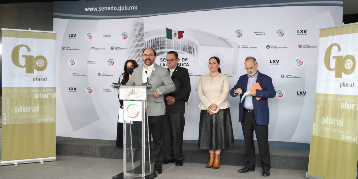 Grupo Parlamentario Plural, para empujar la transición democrática, pacífica e incluyente