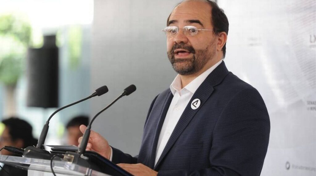 Urge Emilio Álvarez Icaza a un jefe de Estado, no de campaña