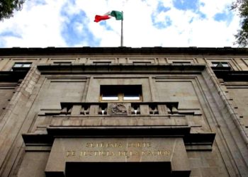 Corte declara inconstitucional la “Ley Chayote” impulsada por Peña Nieto