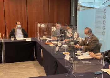 Mesa de trabajo sobre #ReformaEléctrica.