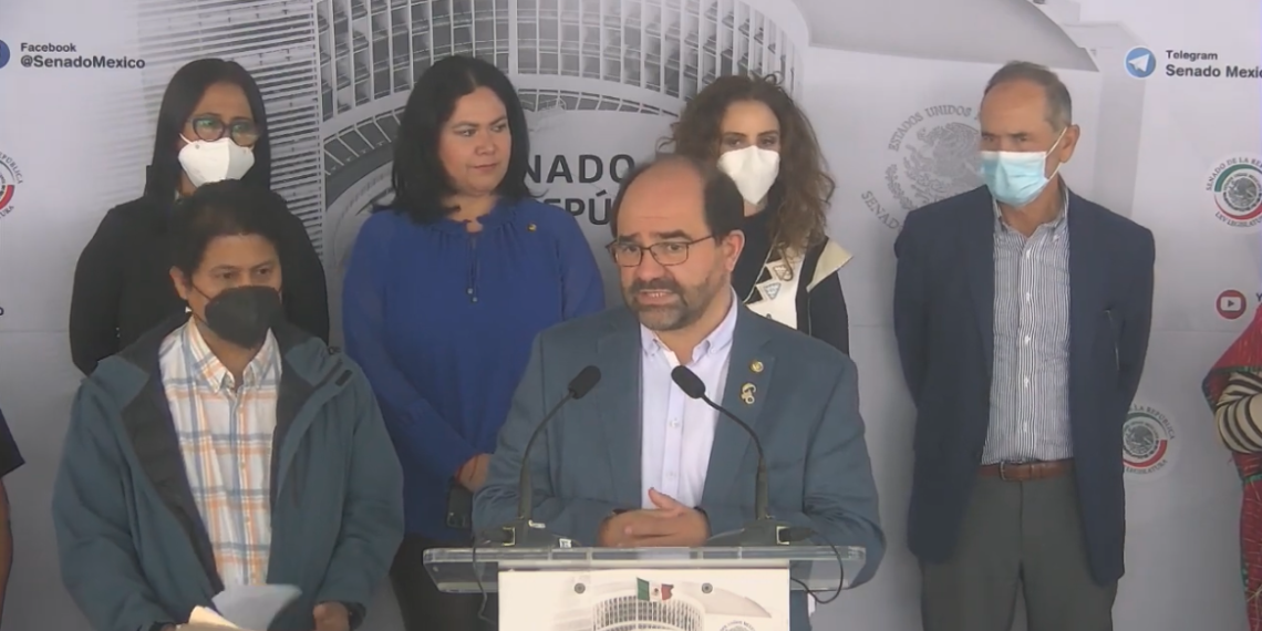 Organizaciones de la Sociedad Civil manifiestan crisis en DH, como los desplazados de San Juan Copala y Detención de #Kenia Hernández