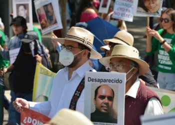 Marcha del 10 de mayo por los más de 100 mil desaparecidas y desaparecidos en México. 10 de Mayo 2022