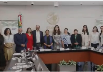 La comisión de #DDHH del Senado recibió a la relatora de la ONU de Desplazados Internos