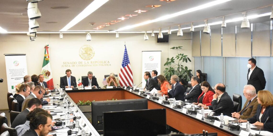 Acuerdan congresistas de México y Estados Unidos, frenar contrabando de armas y detener flujo migratorio