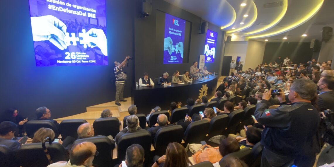 #EnDefensaDelINE.