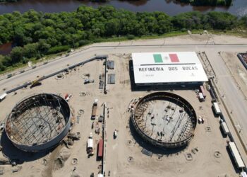 Los sobrecostos de la refinería Dos Bocas y el Tren Maya se disparan en 2022