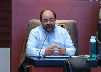 Ojalá también se asignen recursos para las víctimas, migrantes como lo hay para las FA