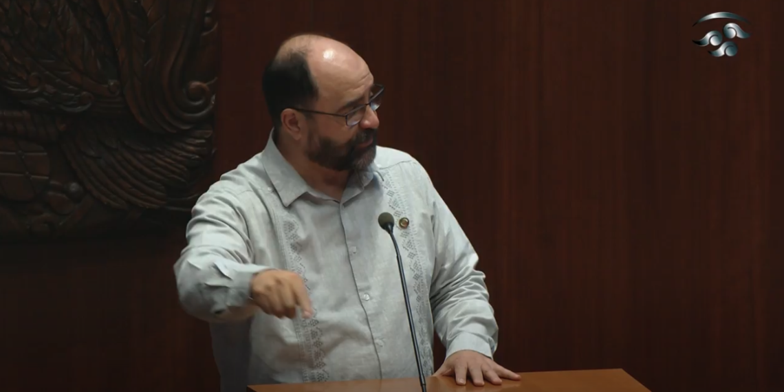 Ejército Mexicano es quien más usa Pegasus en el mundo, su jefe viaja de lujo con cargo al erario