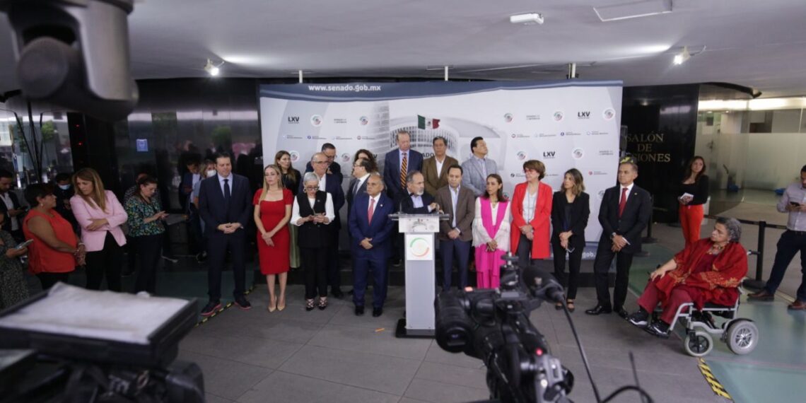 Morena traicionó acuerdo para designación del INAI, la transparencia es un derecho no un favor. 27 de abril 2023