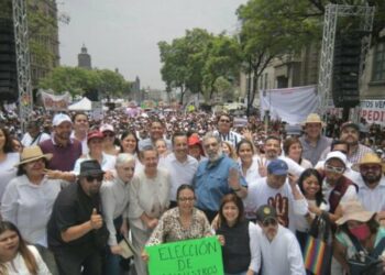 El gobernador de Veracruz usa dinero público o de origen dudoso para acarreo; “el crimen organizado pareciera ser su aliado”