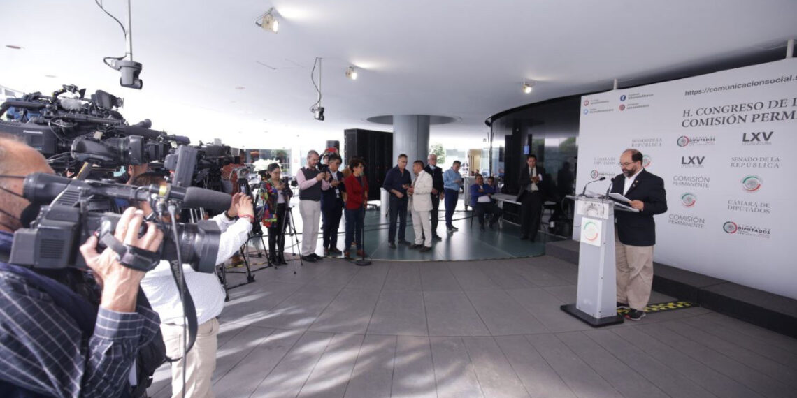 Conferencia de prensa sobre la reunión de la Comisión Bicamaral para la Evaluación y Seguimiento de la Fuerza Armada Permanente en Tareas de Seguridad con el Gabinete de Seguridad