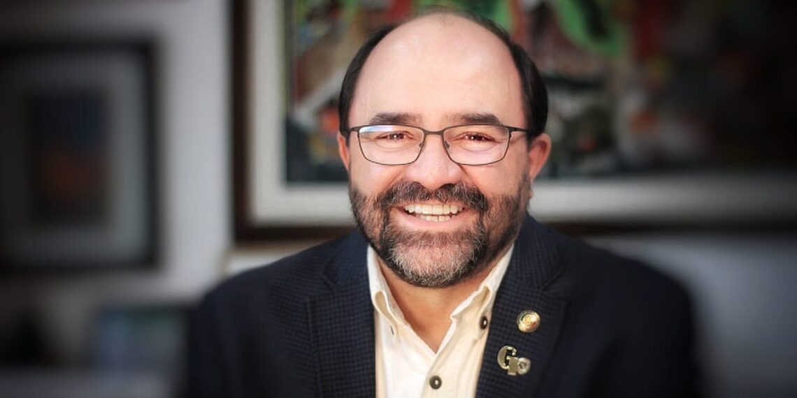 «Farsante es quien dice respetar los derechos humanos y los viola sistemáticamente»: Senador Álvarez Icaza responde a AMLO