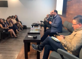 Asamblea informativa sobre el Frente Amplio por México desde Durango