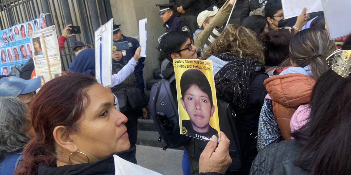 López Obrador traicionó su palabra. #AmloNoLosVuelvasADesaparecer