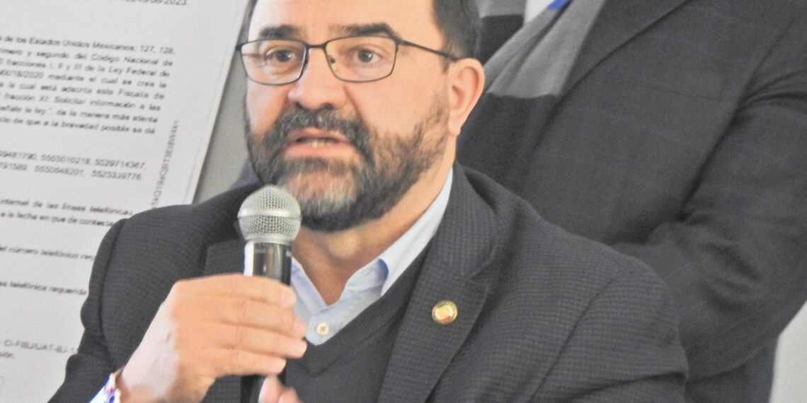 Activistas denunciarán ante la FGR a Ernestina Godoy por espionaje