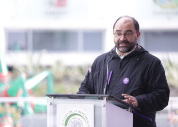 Bienvenidos y bienvenidas mujeres y hombres triquis: Expo Venta de Artesanías y Textiles Oaxaqueños en el Senado