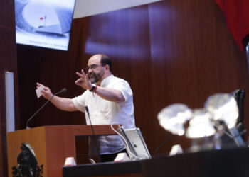 Un minuto de silencio por cadetes caídos víctimas de violencia institucionalizada en la formación