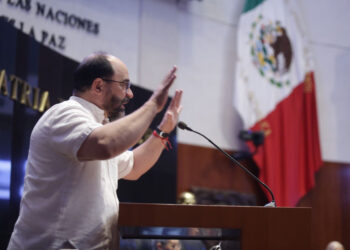 Esta administración va a pasar a la historia como la primera que permite la entrada de efectivos militares de Estados Unidos armados a territorio nacional