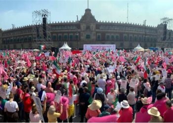 Marcha por la República y la Democracia #MareaRosa #19m
