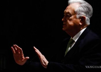 ‘A Bartlett se le cayó el sistema eléctrico nacional’