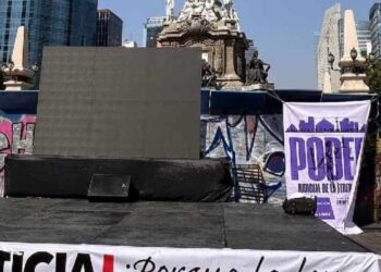 Protestan en CDMX trabajadores del Poder Judicial